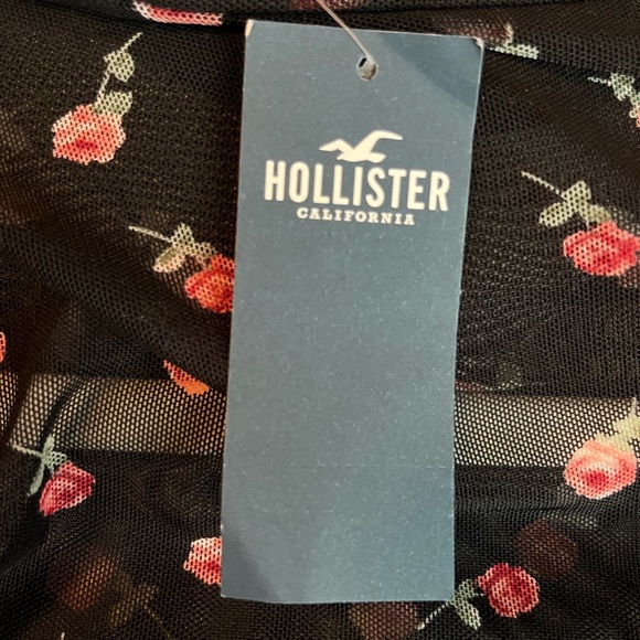 Hollister black mesh roses bodysuit- size medium - Picture 7 of 7